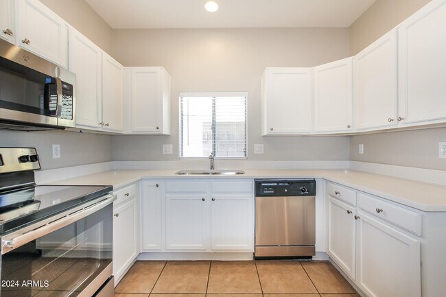 Building Photo - 22210 N 29th Dr