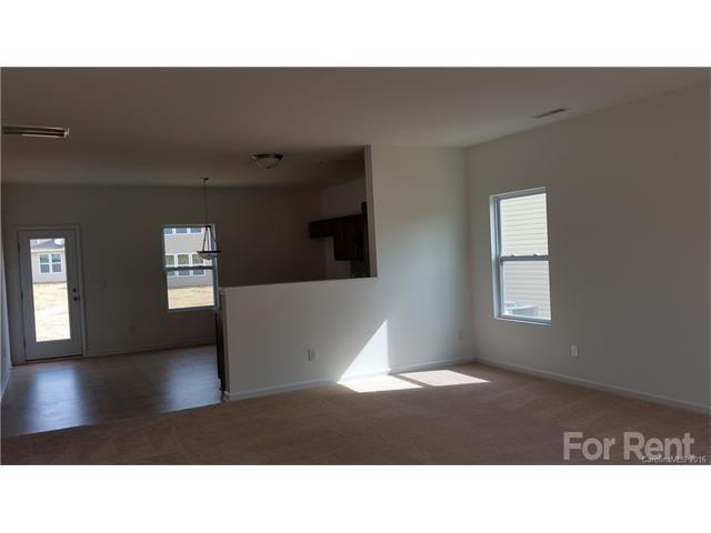Building Photo - 10016 Portaferry Dr