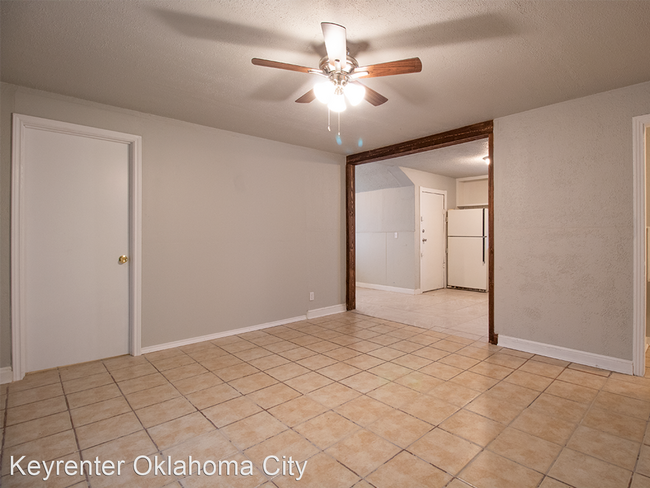 Building Photo - 3 br, 1 bath House - 3320 S Saint Clair Ave