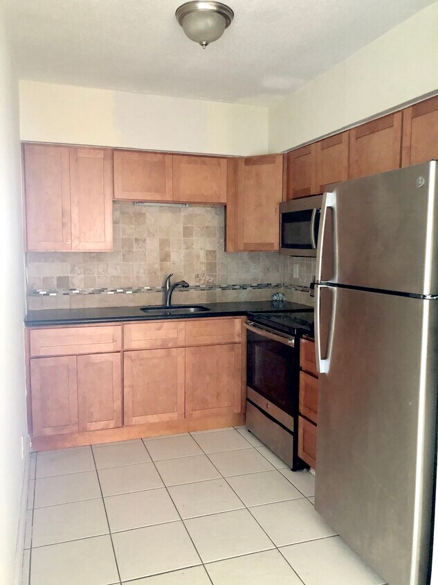 Foto principal - 1916 SW 11th St