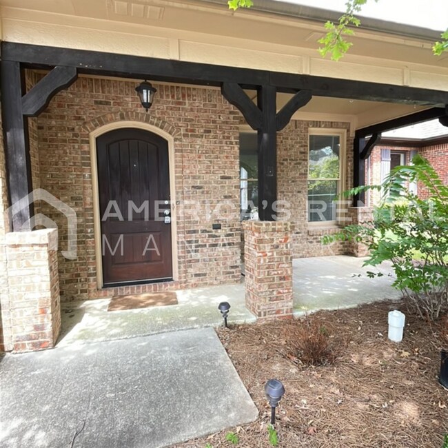 Foto del edificio - Home for Rent in Hoover, AL!! View with 48...
