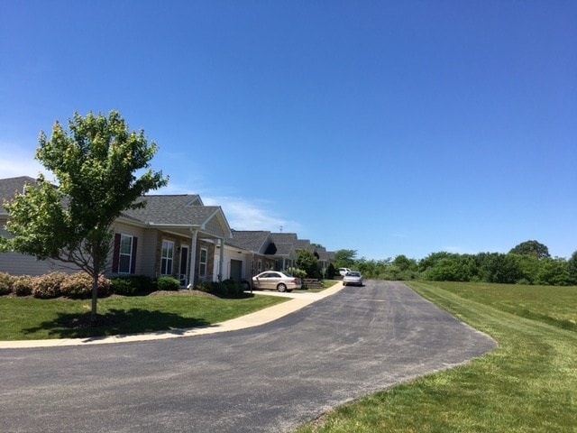 Building Photo - Quail Run Senior Villas