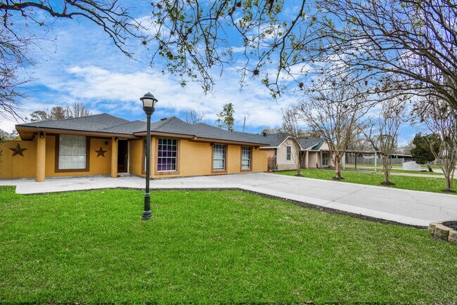 Building Photo - 6439 Hidden Arbor Ln