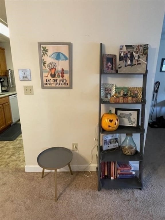 Building Photo - 46 Silver Hill Ln