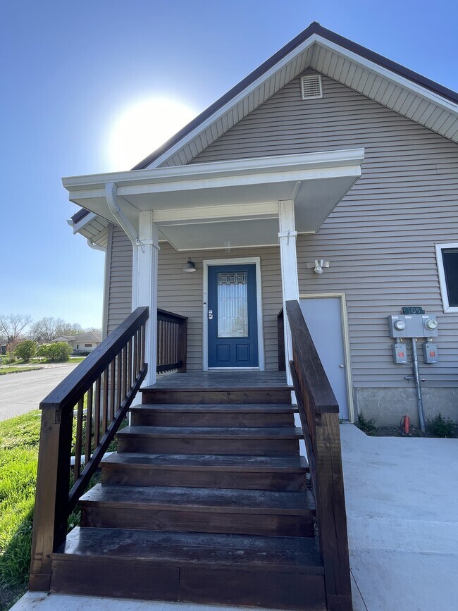 Foto del edificio - 105 W Summit St