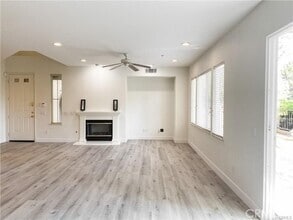 Building Photo - 66 Rosenblum