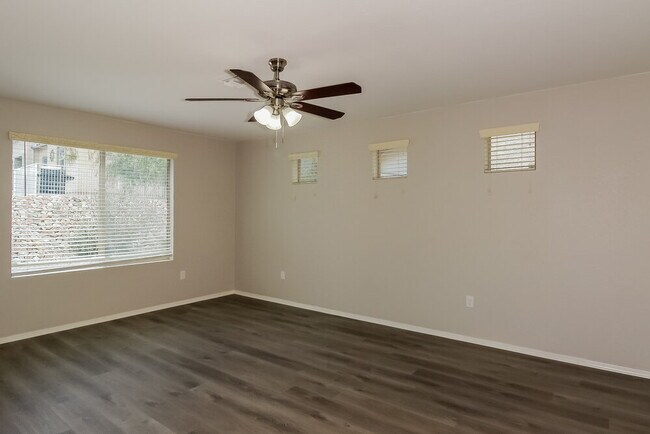 Foto del edificio - 10584 E Pleasant Pasture Dr