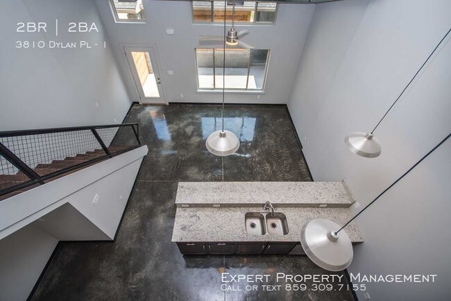 Building Photo - 3810 Dylan Pl