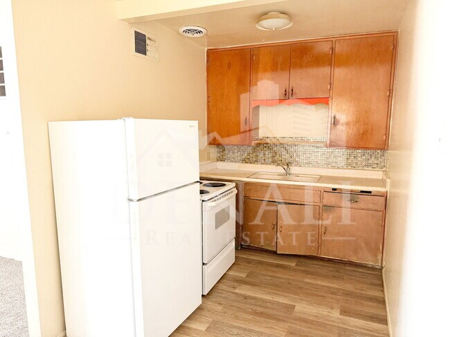 Foto del edificio - 1211 W Apache Trail