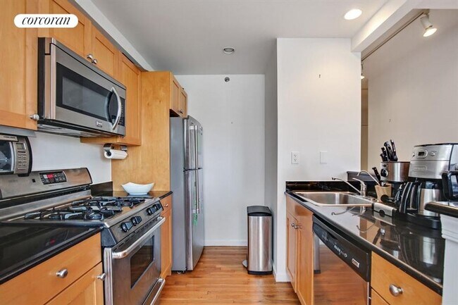 Foto del edificio - 416 E 11th St