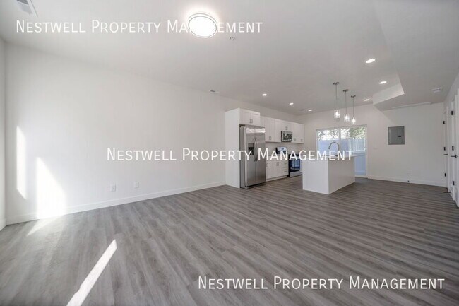Building Photo - 805 S 800 W