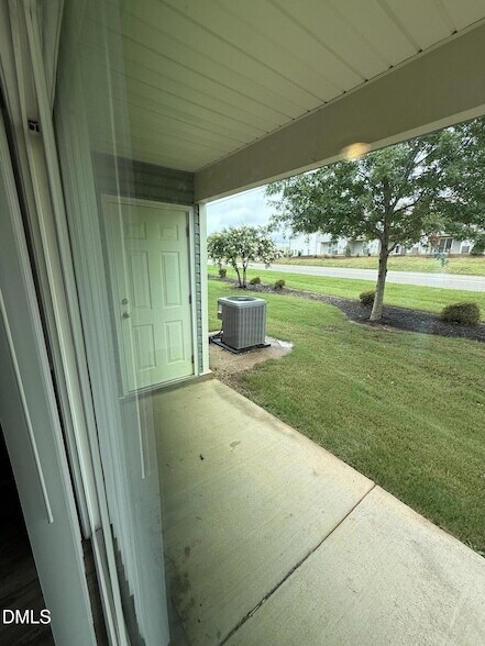 Building Photo - 2097 Wiggins Village Dr