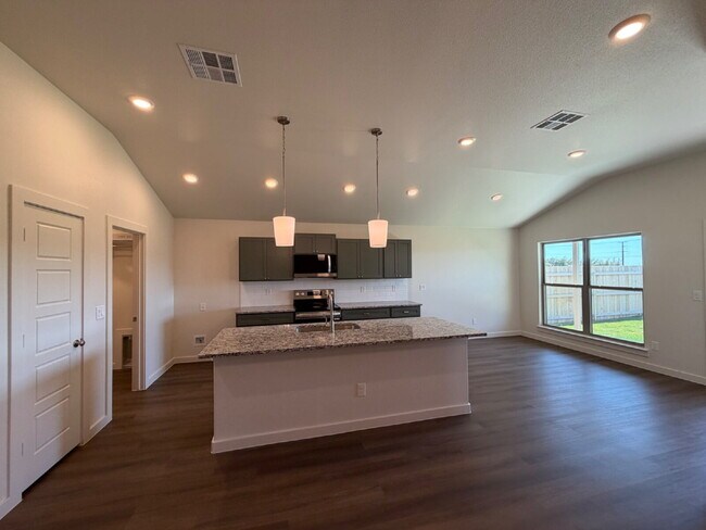 Foto del edificio - Beautiful New Build Home in Frenship ISD!
