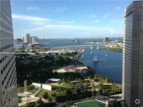 Building Photo - 325 S Biscayne Blvd