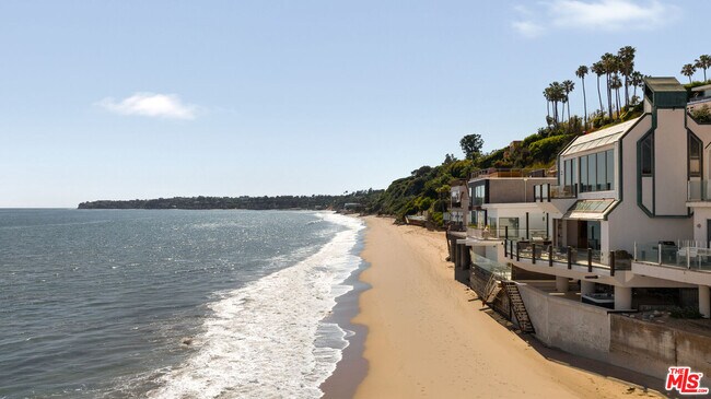 Foto del edificio - 27352 Pacific Coast Hwy