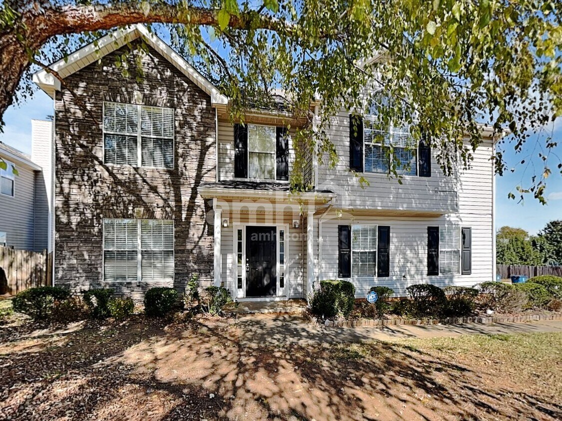 Foto principal - 705 Compton Ln