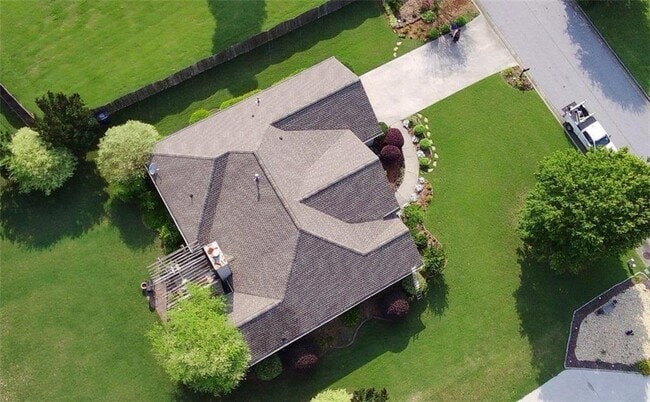 Building Photo - 3313 Beech Hollow Ct