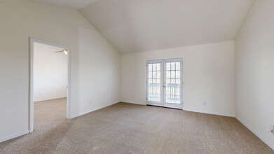 Interior Photo - Hickory Run