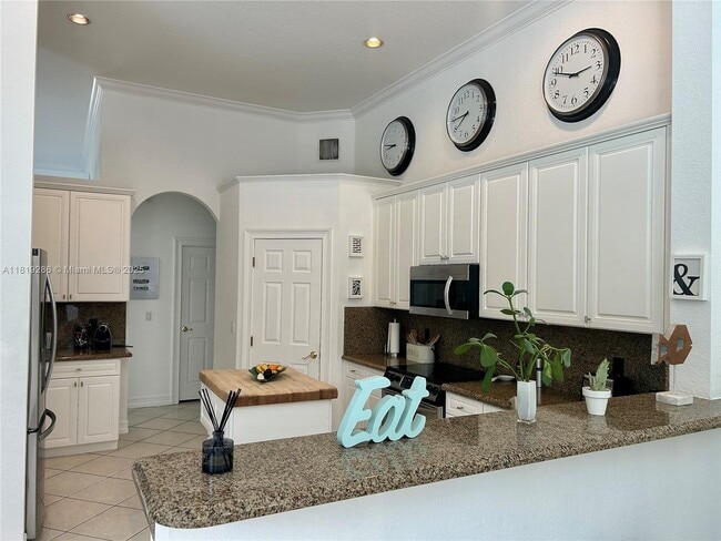 Building Photo - 2492 Eagle Run Dr