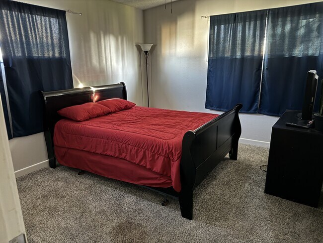 Foto del edificio - 4517 44th St