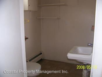 Building Photo - 12 Grove St