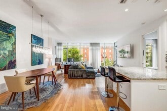 Building Photo - 1177 22nd St NW