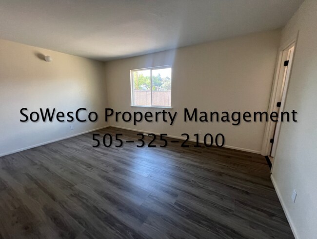 Foto del edificio - 2408 N Hutton Ave