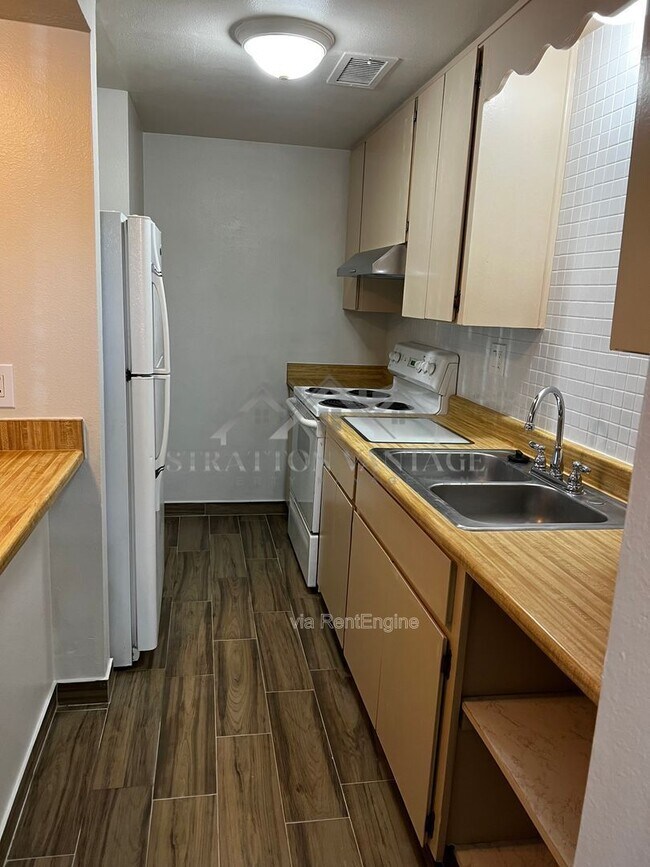 Foto del edificio - 424 W Brown Rd