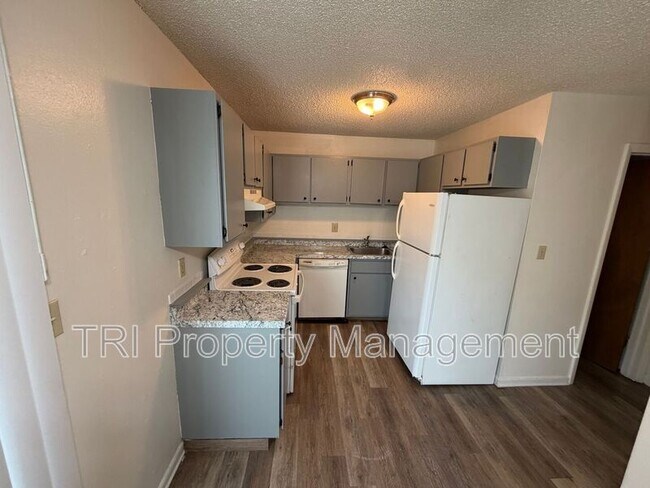 Foto del edificio - 732 37th Ave Ct