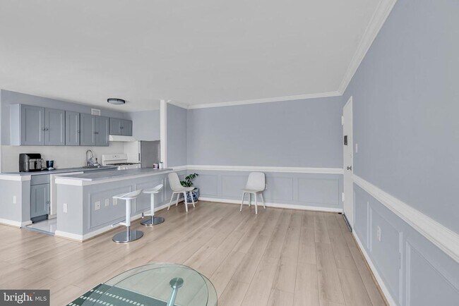 Foto del edificio - 1550 Renate Dr