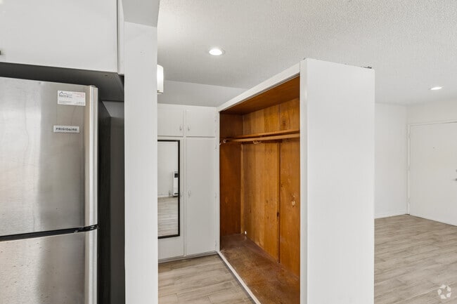 Studio - 445SF - Living Room - 6578 Trigo Rd