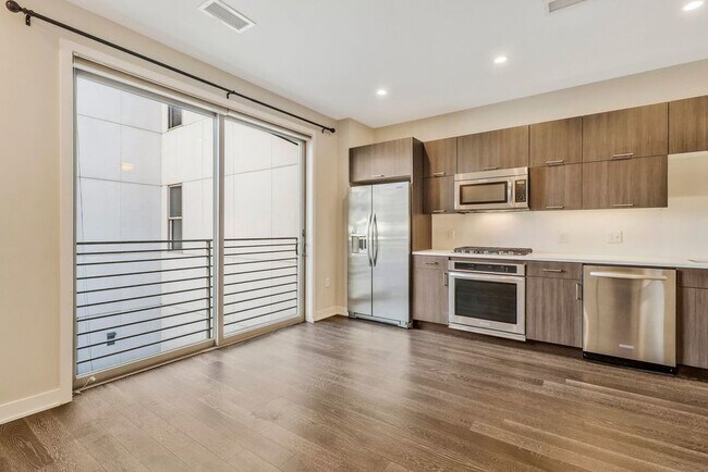 Foto del edificio - 1350 Maryland Ave NE