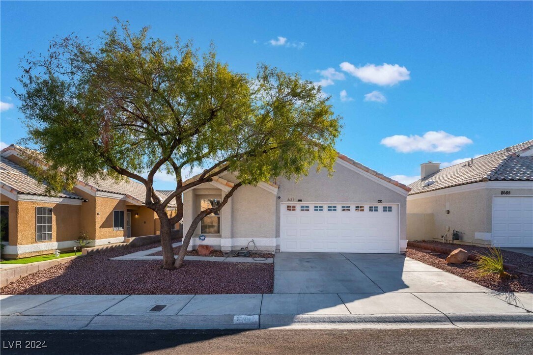 Primary Photo - 8681 Buttercreek Way