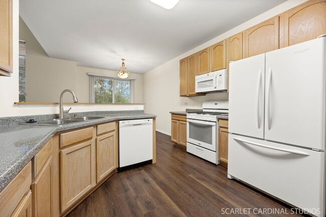 Building Photo - 478 Vaughn Cir