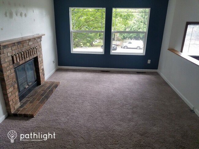 Foto del edificio - 7285 Cornell Ct NW