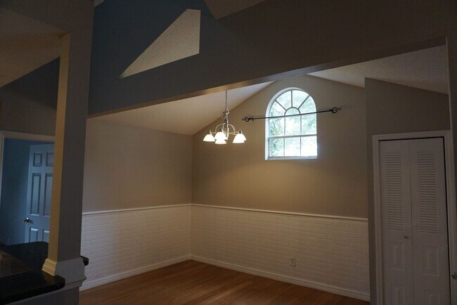 Foto del edificio - Condo in Lake Mary 2/2+ loft