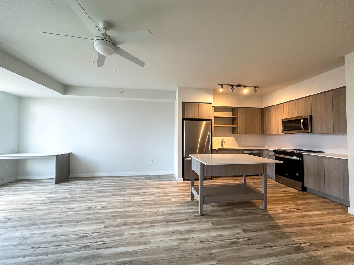 Foto principal - 567 SW 3rd St