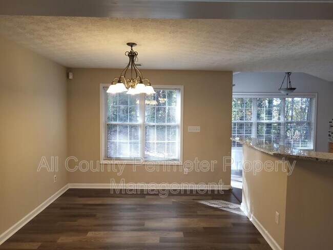 Foto del edificio - 287 Ridgestone Way SW