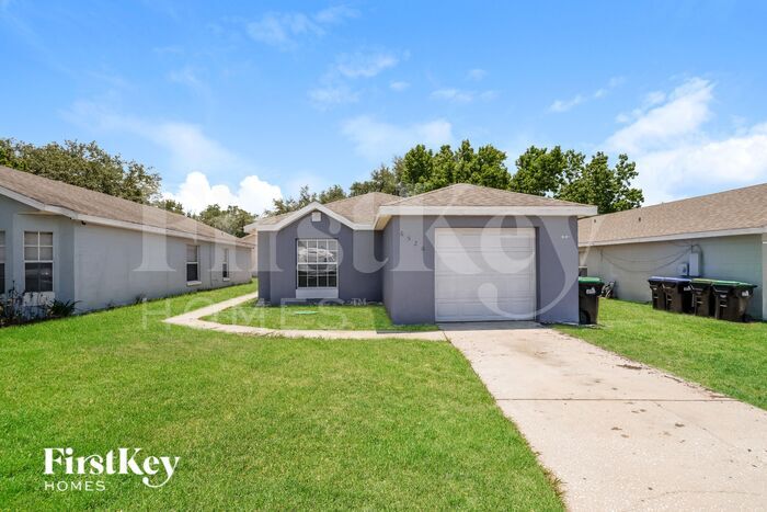Foto principal - 6520 Viewpoint Ct