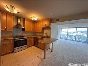 Building Photo - 1296 Kapiolani Blvd