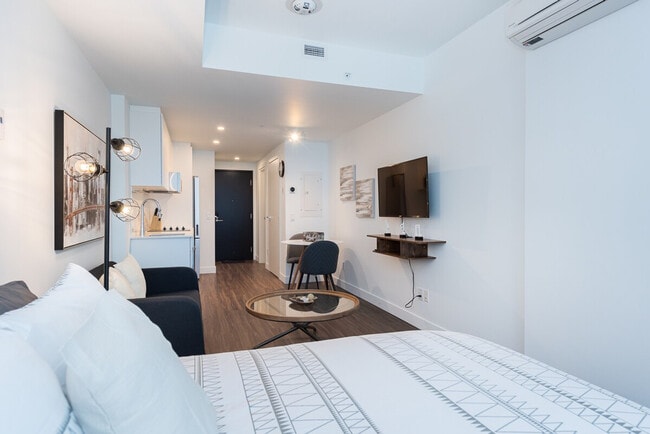 Photo du bâtiment - 1288 Av. des Canadiens-de-Montréal