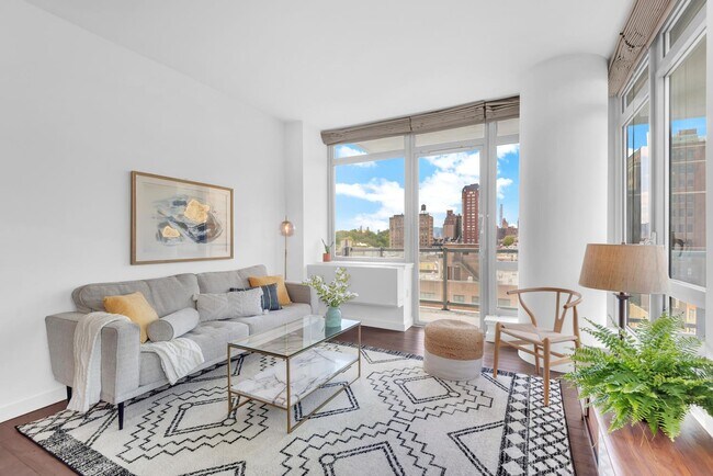 Foto del edificio - 321 W 110th St