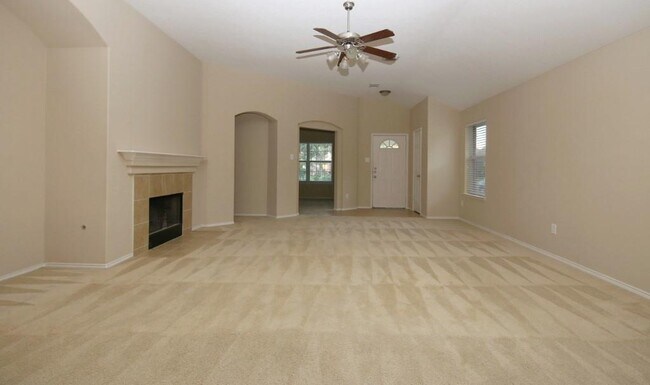 Foto del edificio - 14715 Country Rose Ln