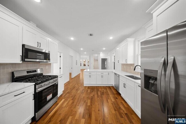 Foto del edificio - 319 William St