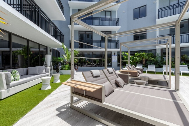 Foto del edificio - Soleste Spring Gardens