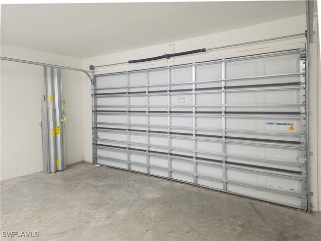 Foto del edificio - 8923 Madrid Cir