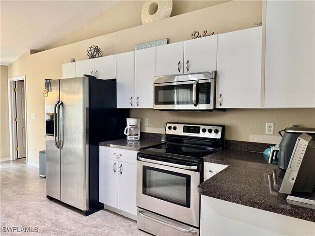 Foto del edificio - 1506 SW 14th St