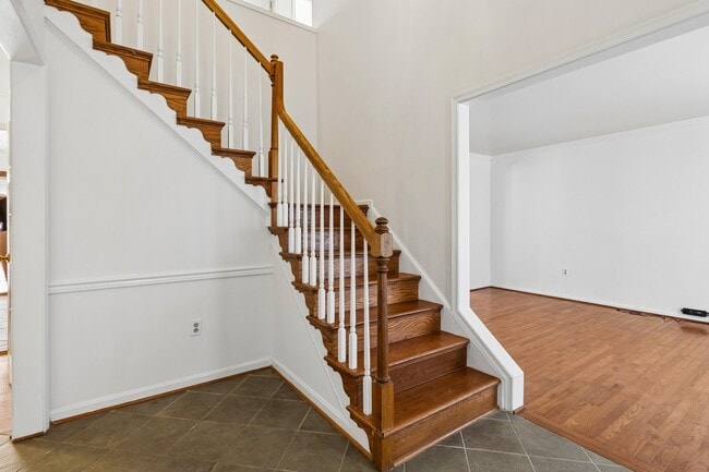 Foto del edificio - 820 Chatsworth Dr