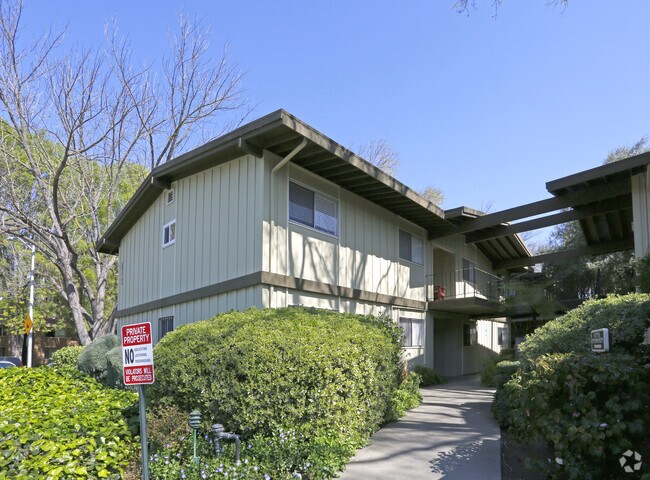 Foto del edificio - The Laurelwood