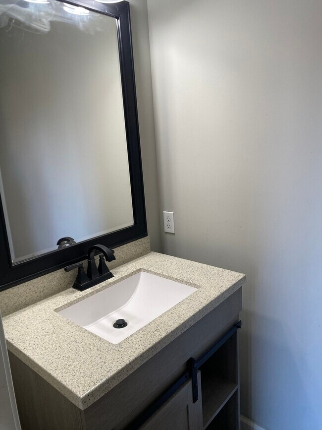 Foto del edificio - 1704 Sunrise Point